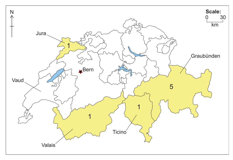 Map of Switzerland showing the number and locations of breeding Eurasian wolf packs in 2020, with different regions highlighted and numbered.